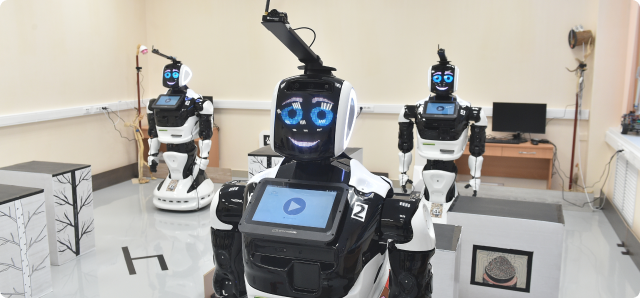Promobot: Автономный сервисный робот для бизнеса
